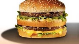 <b>5. </b>Comparison between an Ad burger and a real burger 
