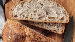 <b>5. </b>ما هي مميزات خبز الساوردو وما هي القيمة الغذائية فيه؟