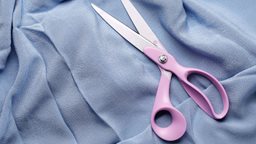 <b>4. </b>How to Use a Scissors Correctly and Safely
