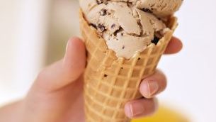 How are ice cream cones made?