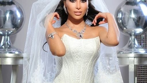 Marina Fm presenter Sazdel sparkles in a cute bridal look