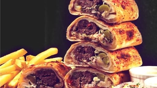كباب بالفرن ... بين الأكثر مبيعا في مطعم كبابجي اللبناني