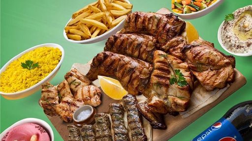 عرض اليوم الوطني من مطعم دجاج تكا في الكويت بمناسبة الأعياد الوطنية