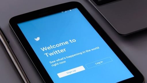 ماهي تطورات صفقة شراء تويتر وما تأثيرها على سوق الأسهم؟