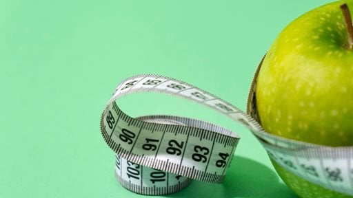 What are the Key Differences between Dieting and slimming?