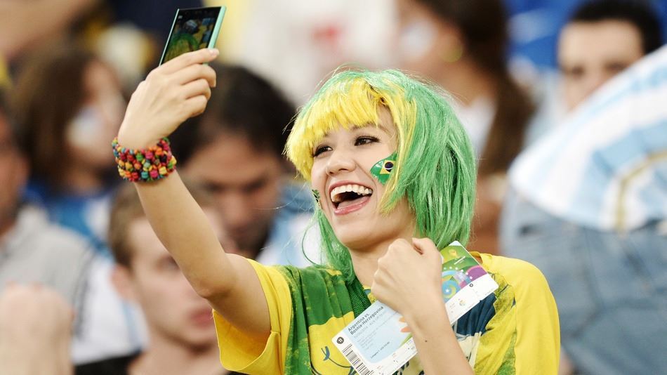 Hot ladies that set 2014 Brazilian World Cup on fire