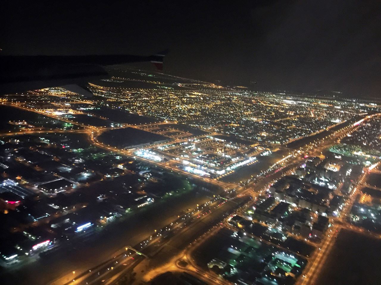 Photos of Kuwait taken from the plane during the day and night