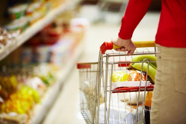 How to save your money when Grocery shopping on an empty stomach