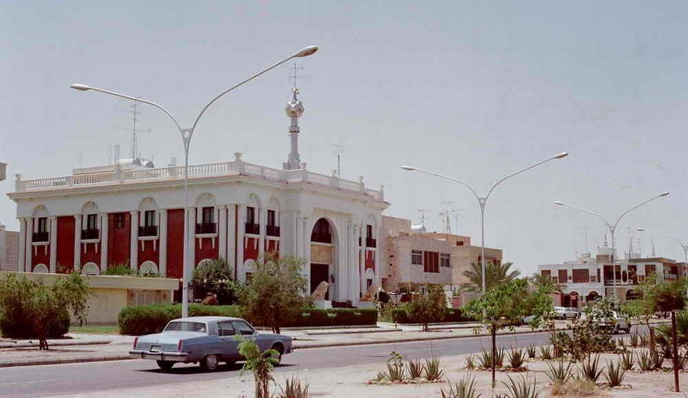 4 صور من الكويت في بداية الثمانينات