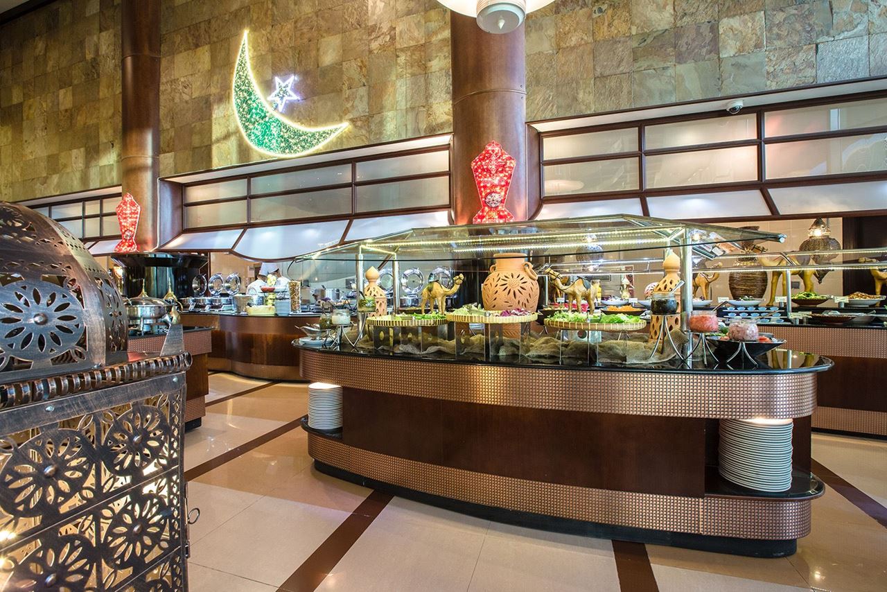 Relish the finest Iftar at Al Raha Beach Hotel