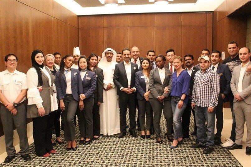 فندق سفير الفنطاس - الكويت ينظم دورة تدريبية لموظفيه