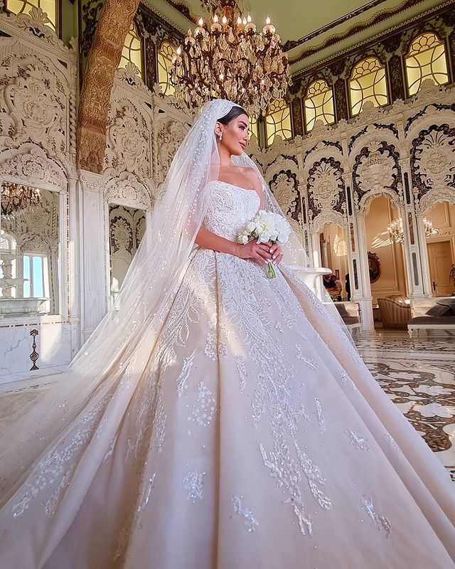 Details of Jessica Azar's Royal Wedding
