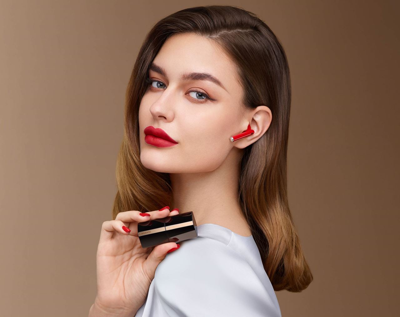 Huawei releases the all-new stylish HUAWEI FreeBuds Lipstick in Kuwait