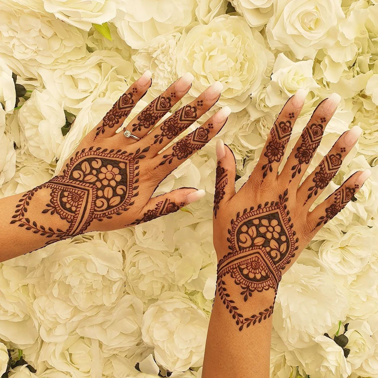 What is Henna and what happens at Henna Night?