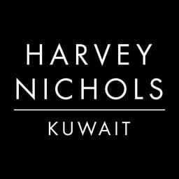 شعار هارفي نيكلز - فرع الري (الأفنيوز) - الكويت