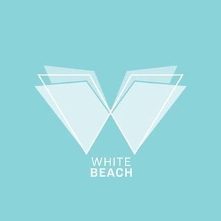 شعار وايت بيتش - فرع نخلة الجميرا (أتلانتس النخلة) - دبي، الإمارات