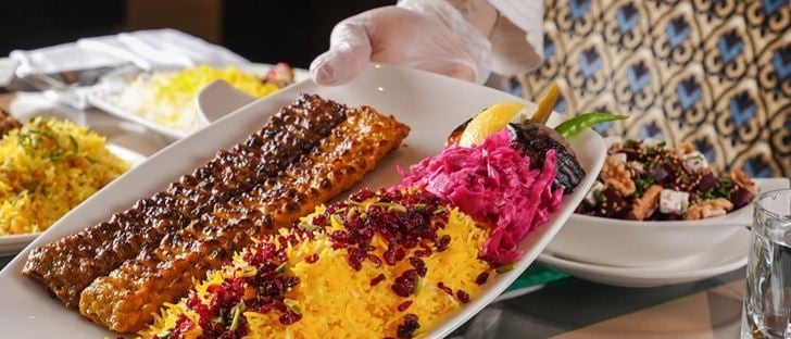 صورة الغلاف لـ مطعم شبستان - فرع الزهراء (مول 360) - الكويت